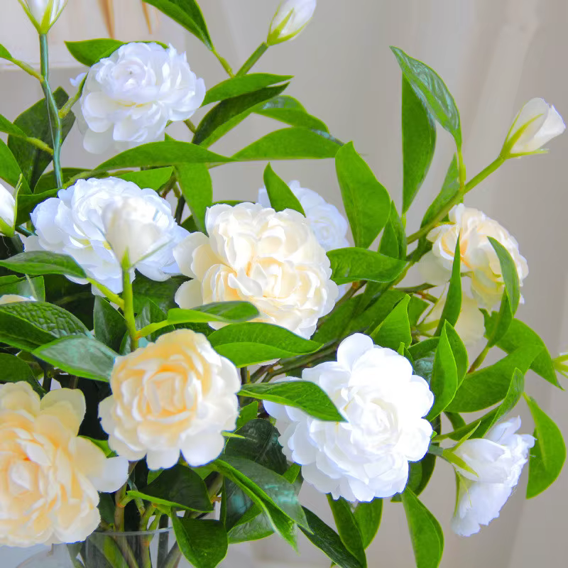 Fleur artificielle en soie de camélia unique