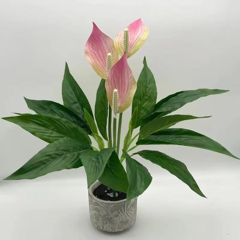 Plantes vertes artificielles en pot d'anthurium