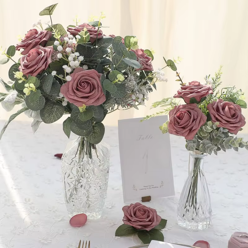 Fausses Fleurs Artificielles en Mousse avec Tiges