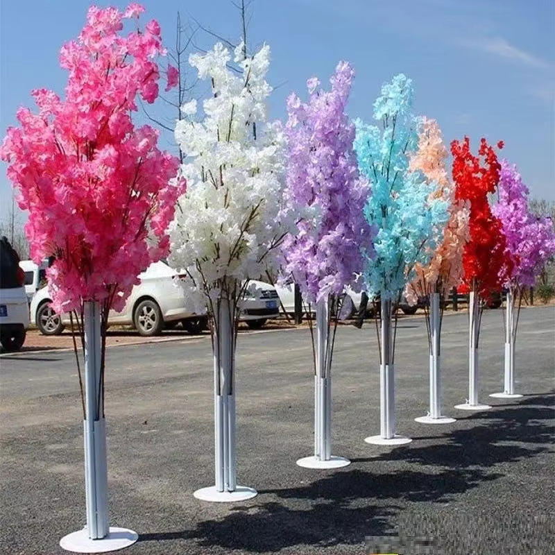 Grand arbre en faux fleur pour décor de mariage