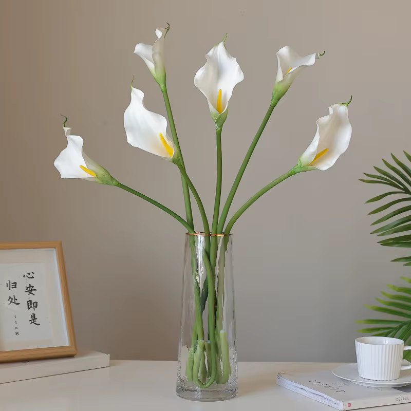 Fleur artificielle de lys Calla