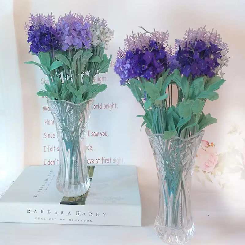 Lavande artificielle pour la décoration de la maison