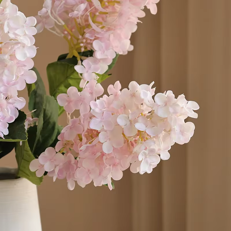 Fleurs artificielles en soie