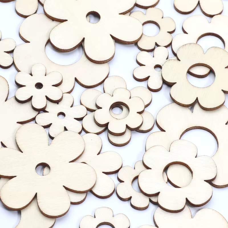 Ornements de fleurs en bois en forme de fleurs