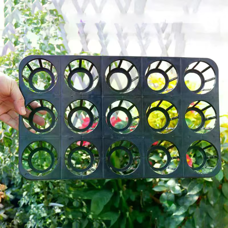 Pots de pépinière en plastique