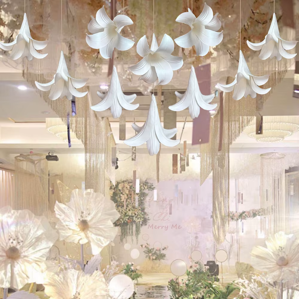 Têtes de fleurs de lys blanches artificielles