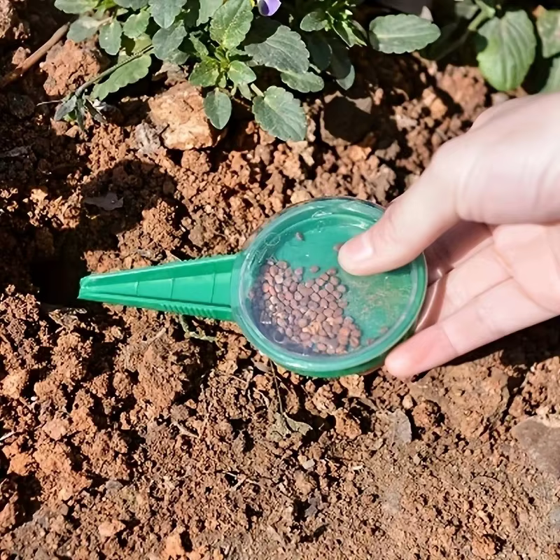 Sower de graines de plantes