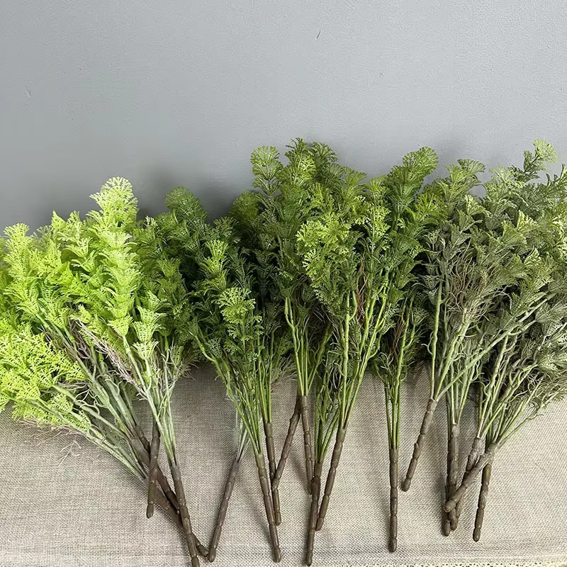Plante florale en plastique