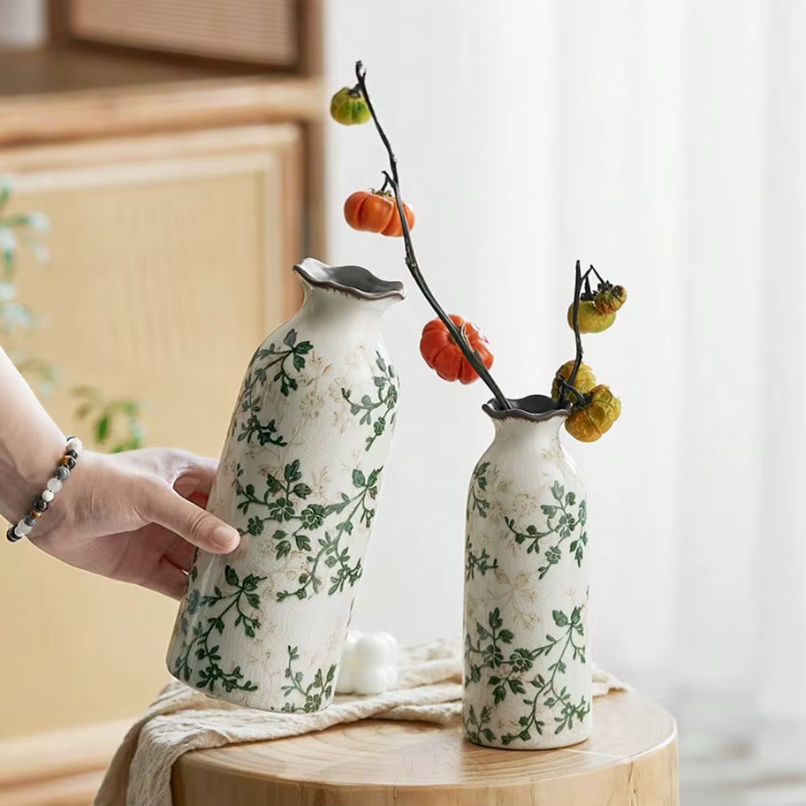 Vase à fleurs en céramique craquelé
