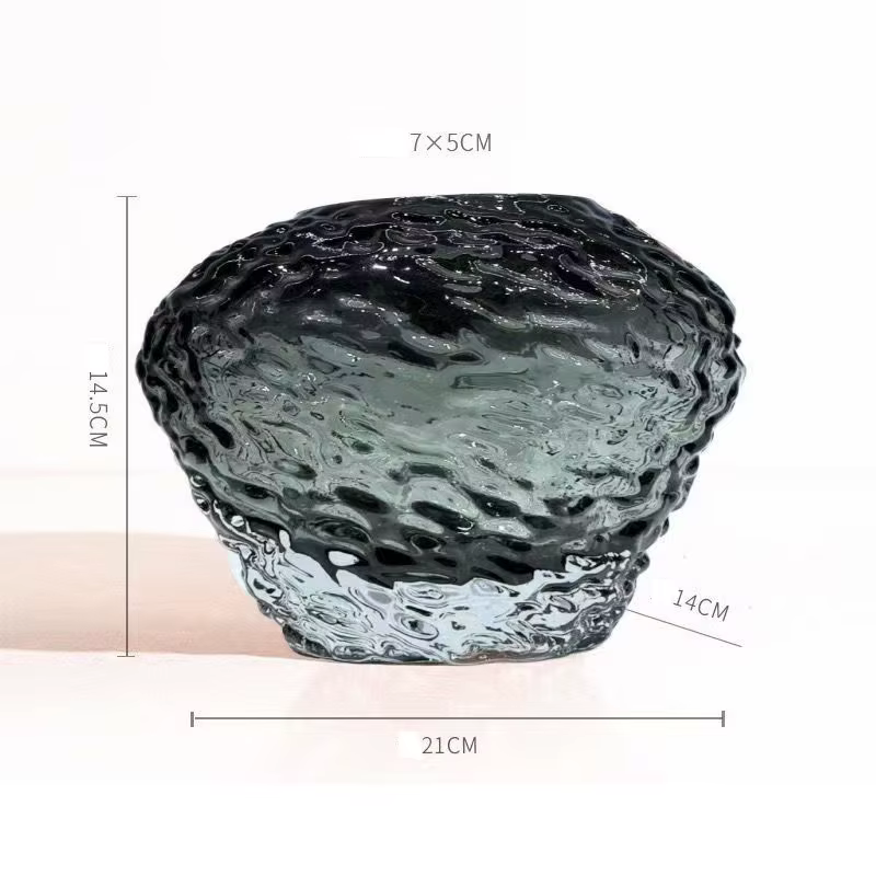 Vase en verre moderne, Arrangement de fleurs
