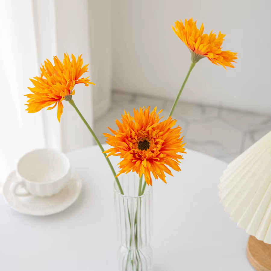 Vase de fleurs artificielles Gerbera brossées