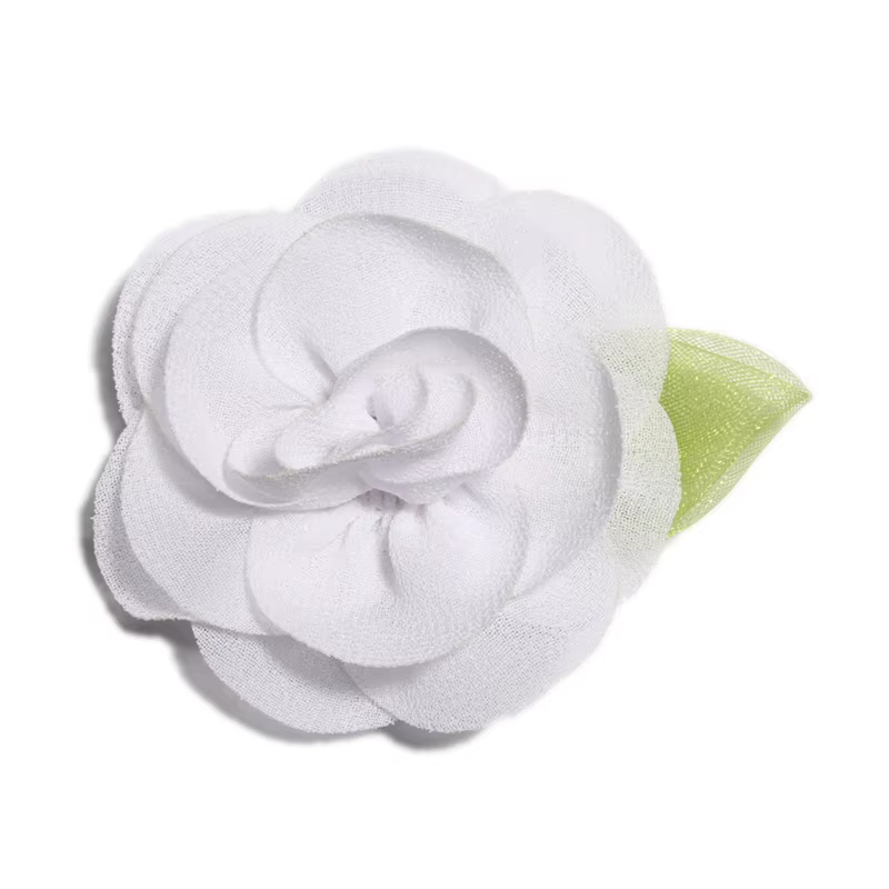 Fleurs en mousseline de soie pour décoration de mariage, 10 pièces, 5.5cm, tissu décoratif pour nouveau-né, avec feuilles, pour la maison, le jardin