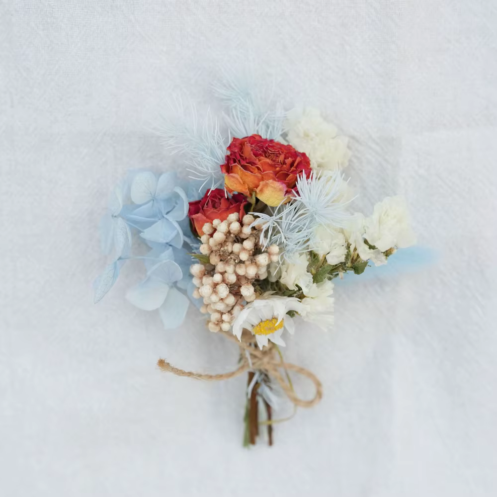 Bouquet de fleurs séchées rustiques classiques