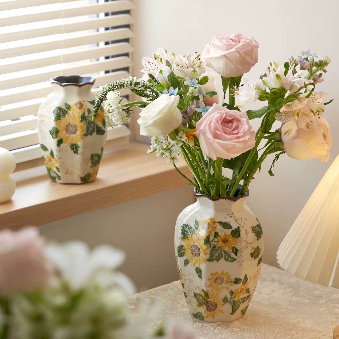 Vases en céramique vintage motif tournesol
