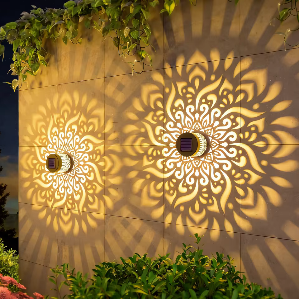 Projecteur Solaire Mandala Tournesol, Lumière Murale Extérieure pour Décoration de Jardin, Éclairage Paysager pour Patio, Jardin, Propriété, Porche, Cour