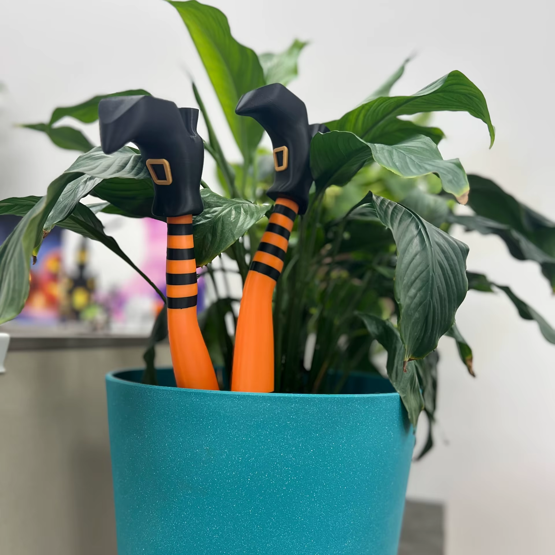 Lot de 2 pots de fleurs en forme de jambe de sorcière
