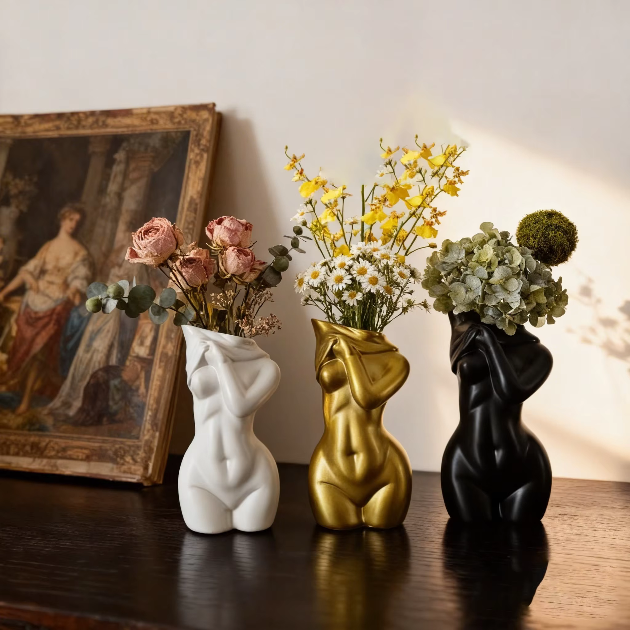 Vase corps forme féminine