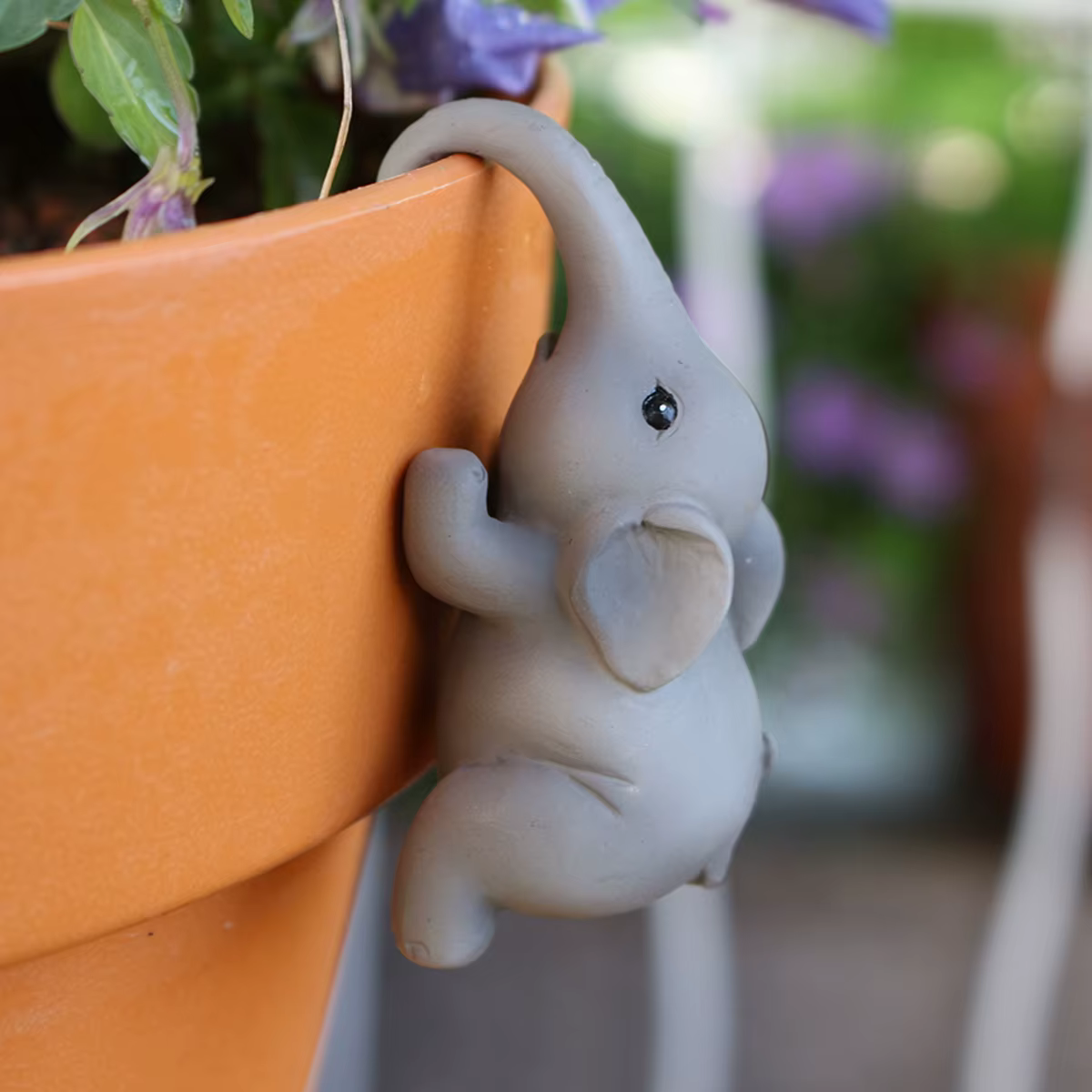 Pot de fleur d'éléphant créatif