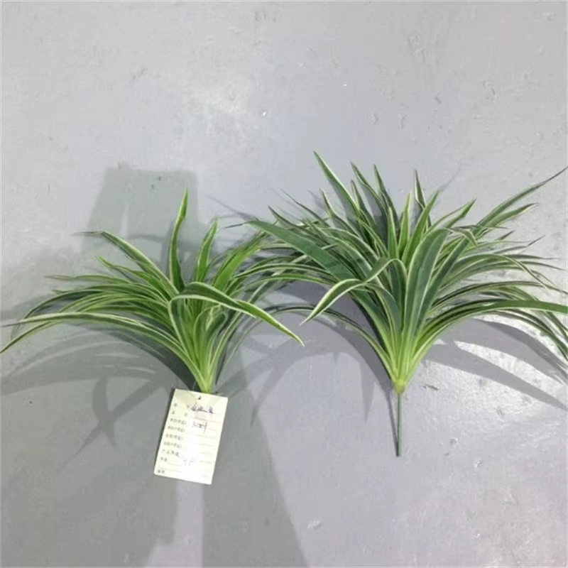 Plantes artificielles en plastique