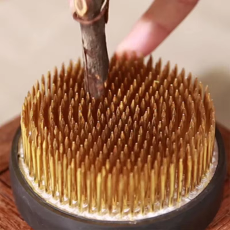 Épingle de support TANIkebana pour la décoration florale