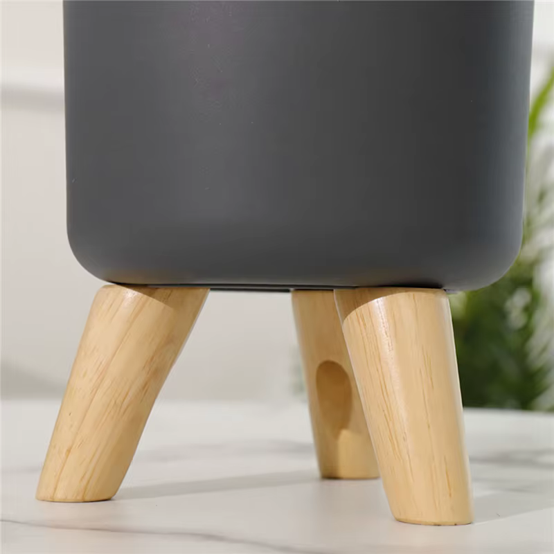 Pots de plantes modernes avec support de pieds en bois