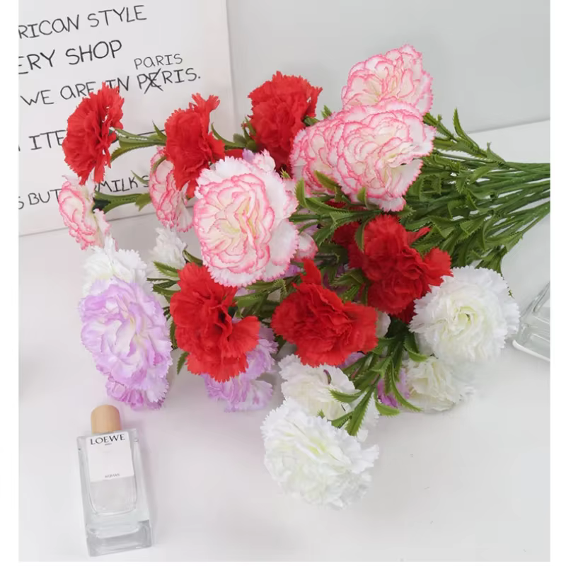 Simulation de fleurs œillets en soie